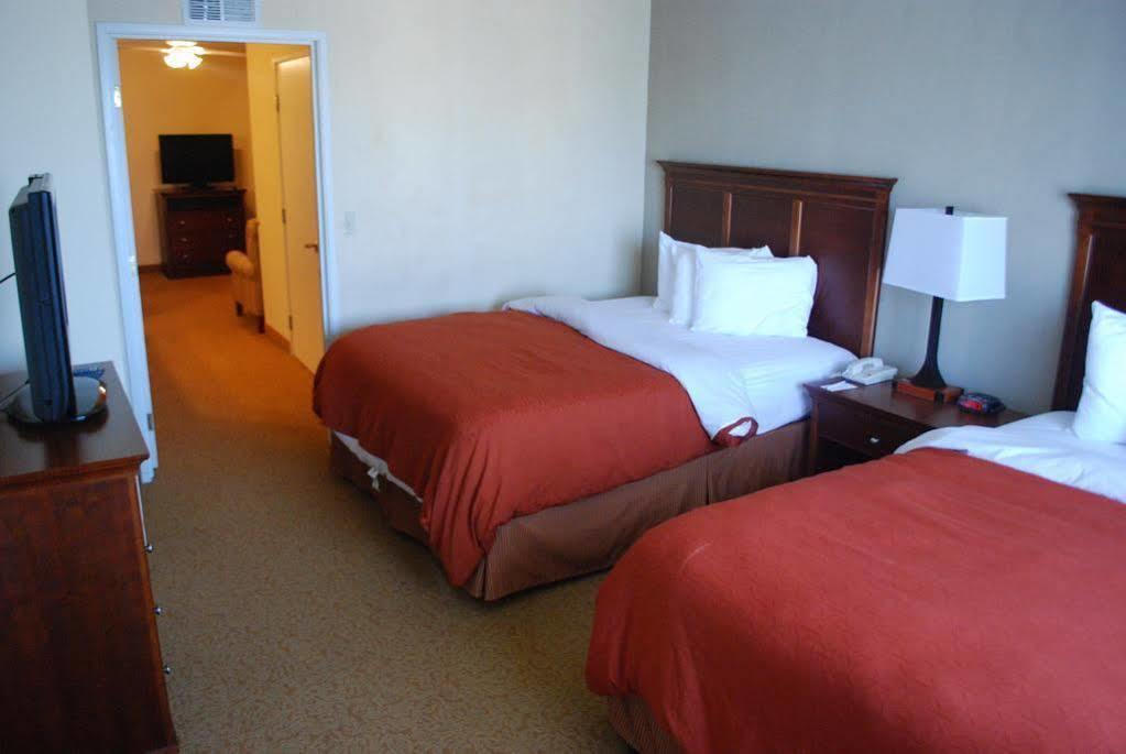 Best Western Erie Inn & Suites Kearsarge Exterior photo