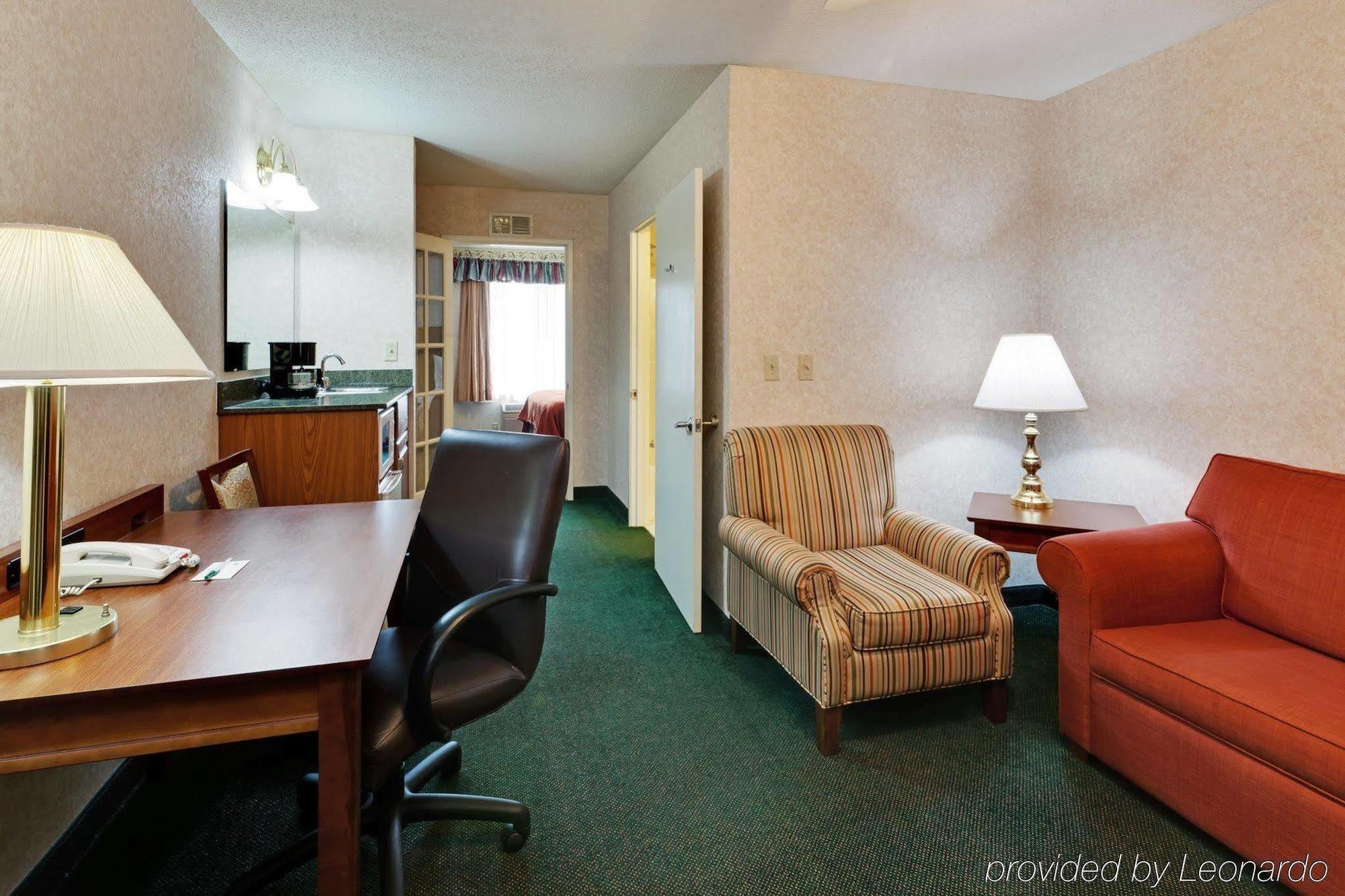 Best Western Erie Inn & Suites Kearsarge Exterior photo